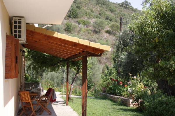Apartment with Garden View - Accommodation